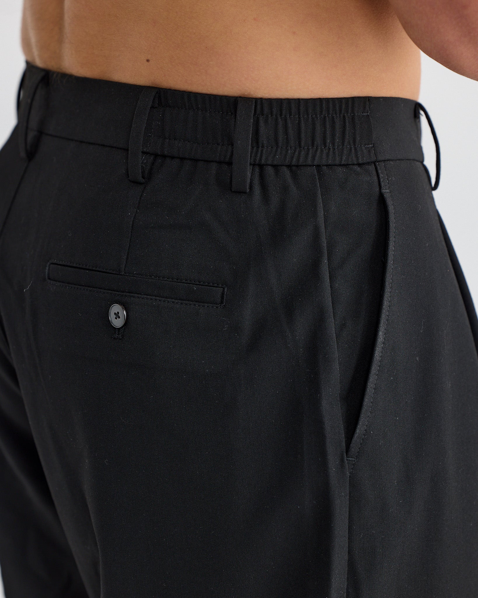 Black Wide Pleat Pant