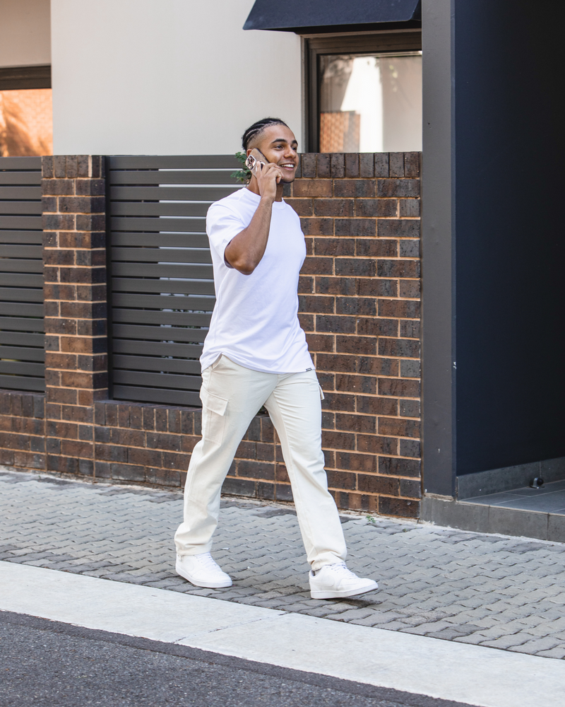 Off white Relaxed Cargo Pants