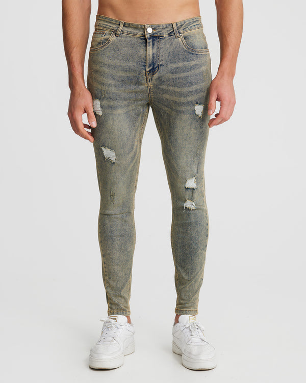 Stone washed ripped jeans