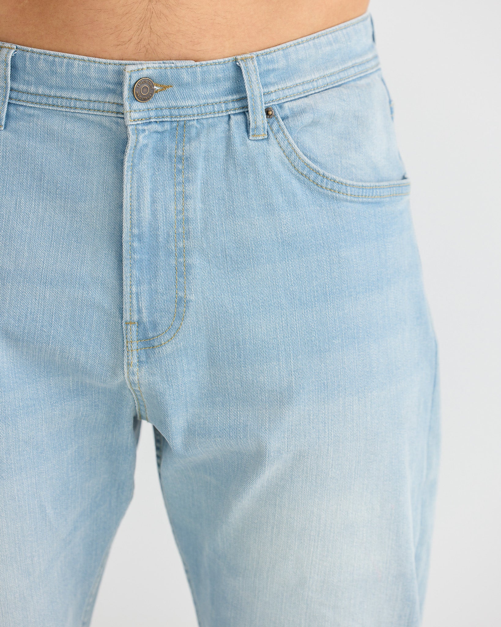 Light Blue Relax Fit jeans