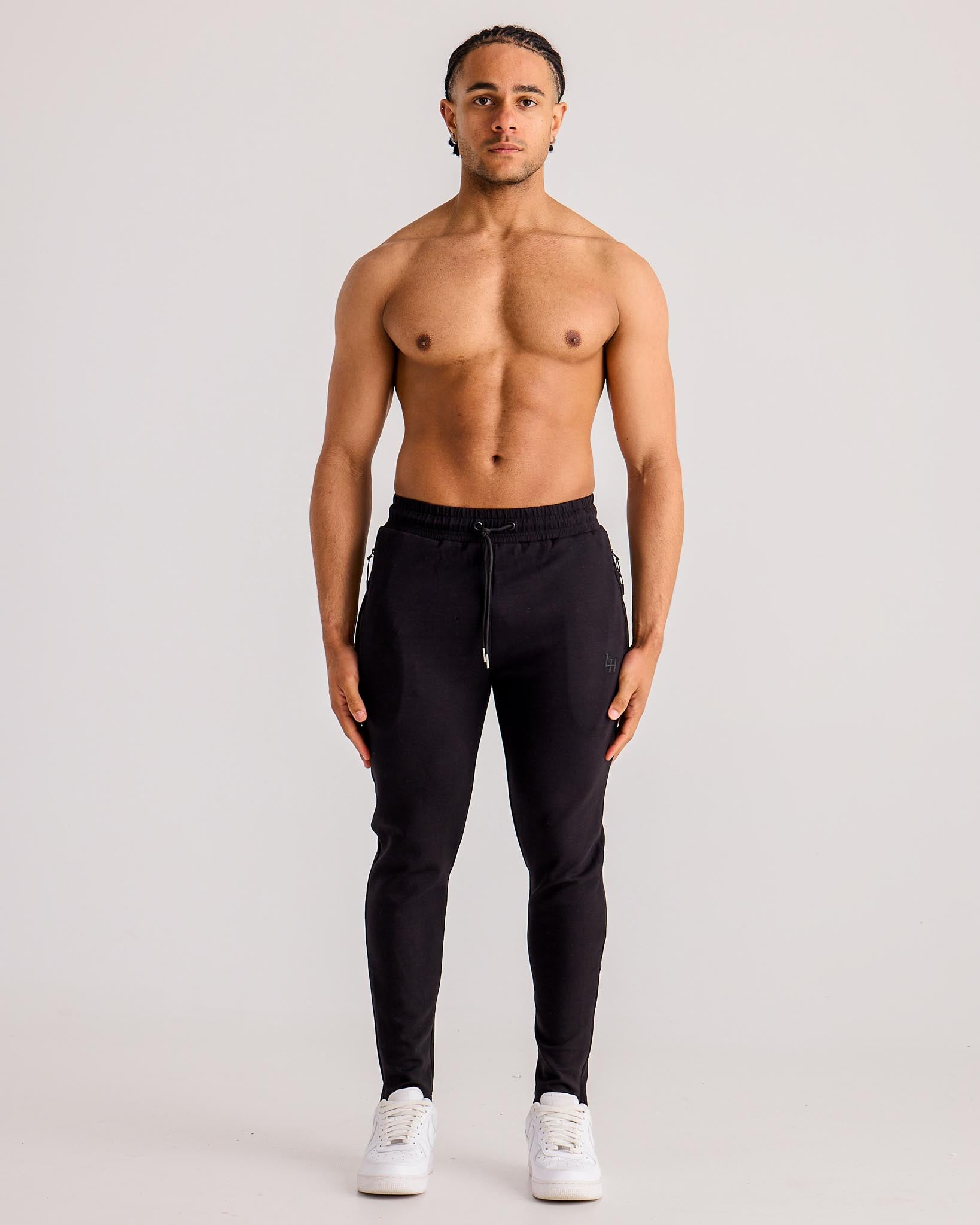 Black Tech Trackpant