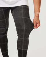 Stretching Pants with Dark check pattern